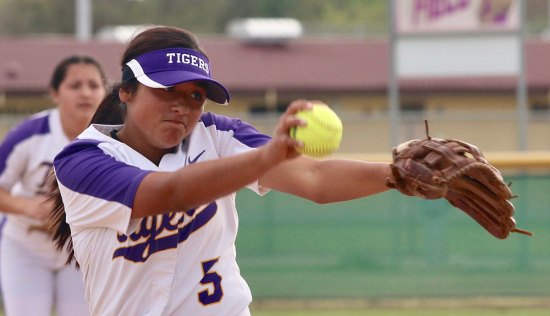 Lemoore's Leslie Segura pitches to Hanford Friday in the third inning. Lemoore fell 5-0 to the visiting Bullpups.